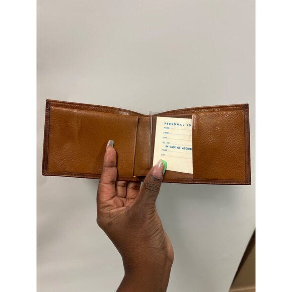 Genuine Leather Mens Bifold‎ Wallet With Multiple Card Slots & ID Holder - Picture 3 of 5